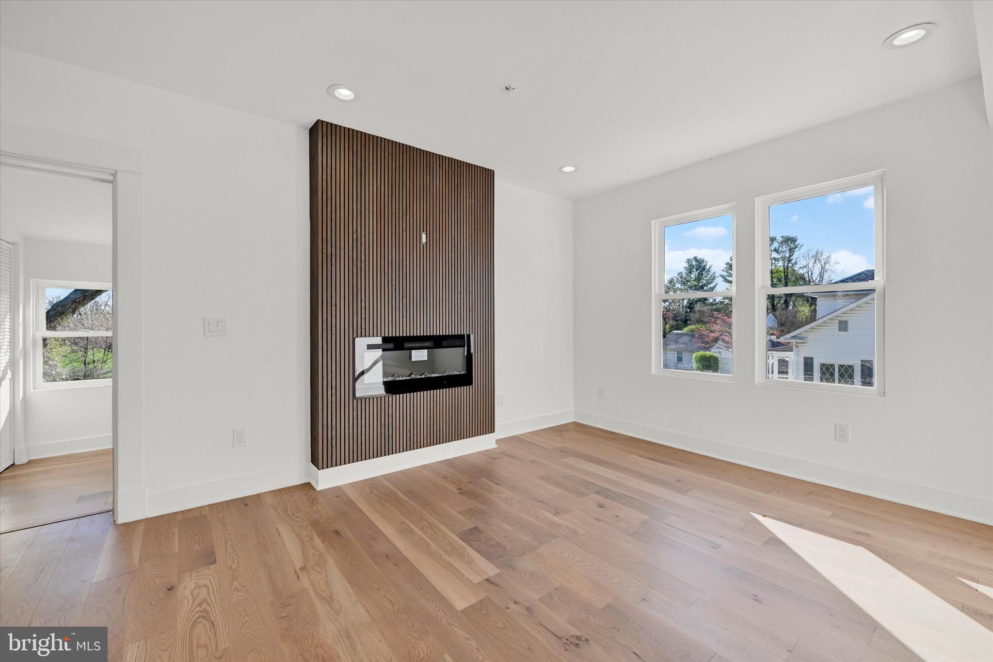 WESTMINSTER ELECTION DISTRICT - Residential