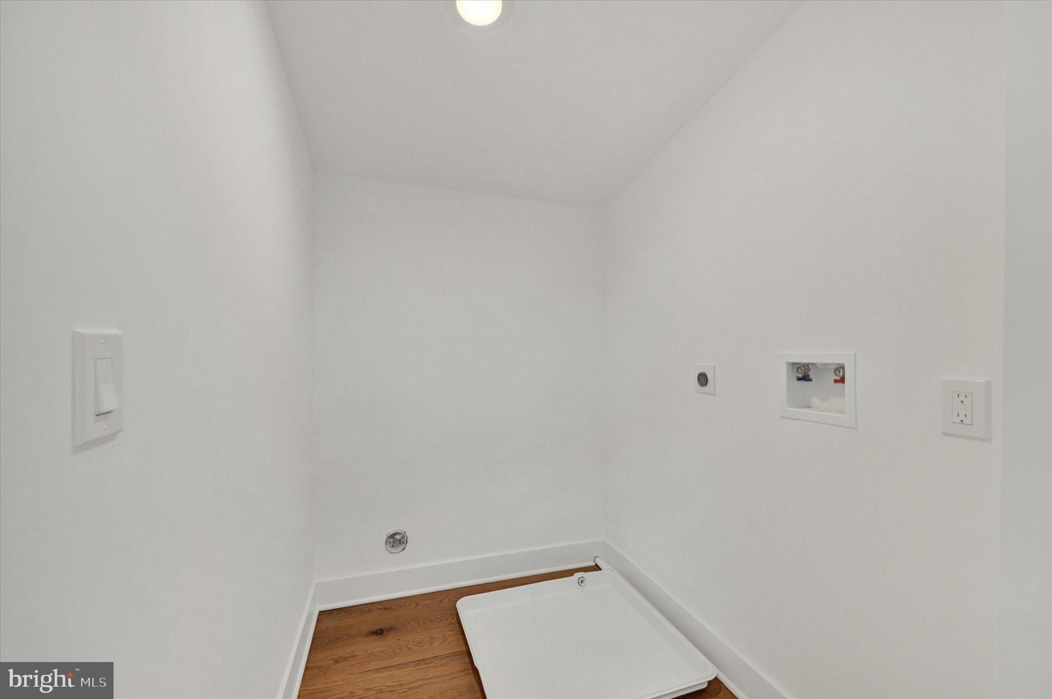 WESTMINSTER ELECTION DISTRICT - Residential