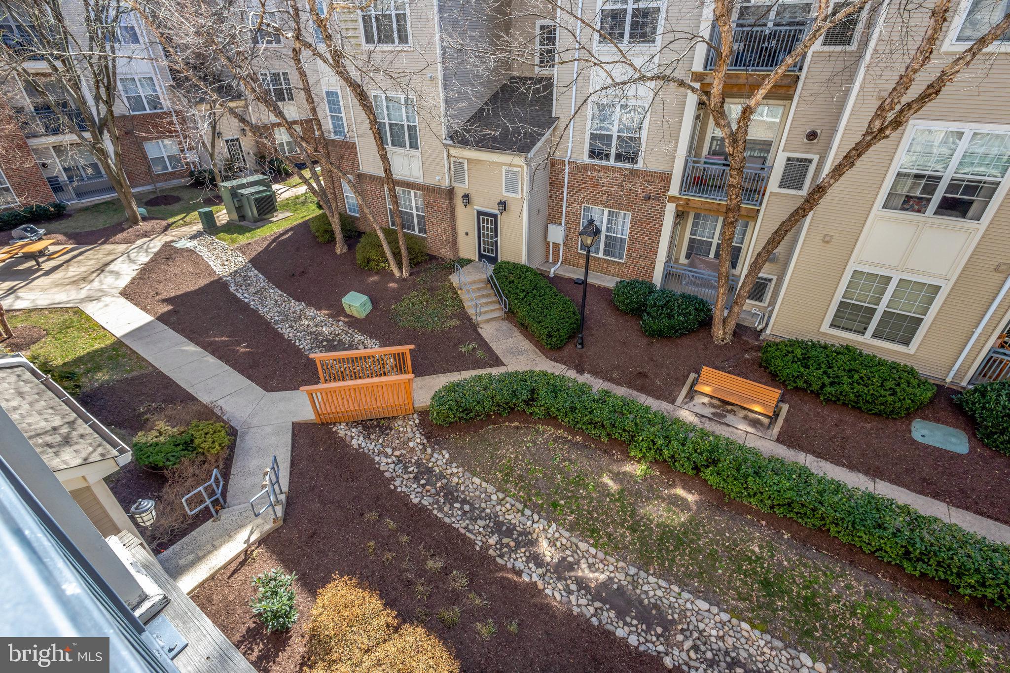 HIGH POINT AT JEFFERSON PARK - Residential