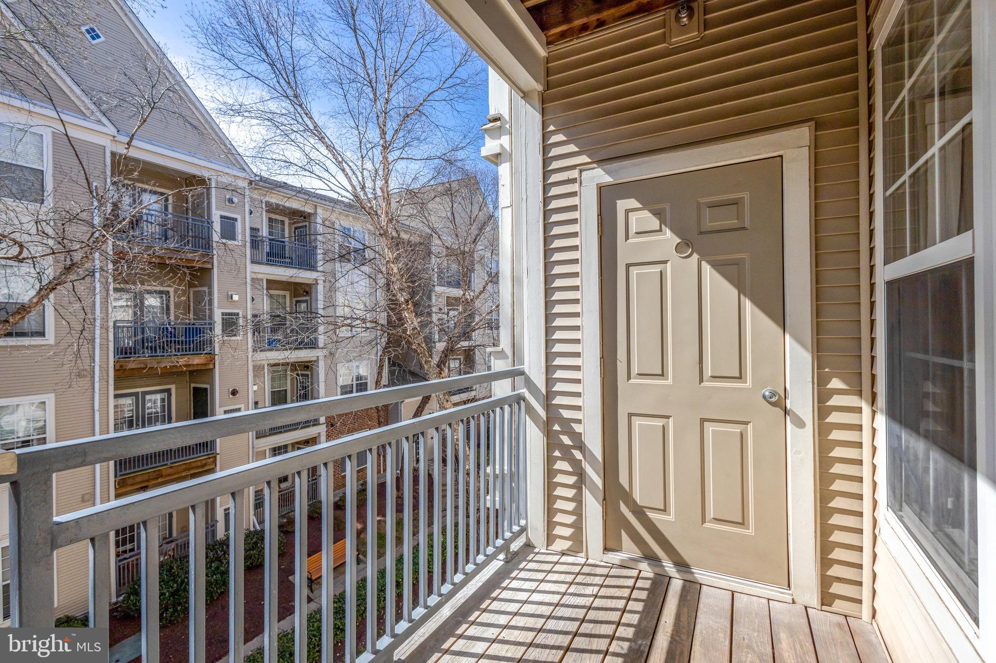 HIGH POINT AT JEFFERSON PARK - Residential