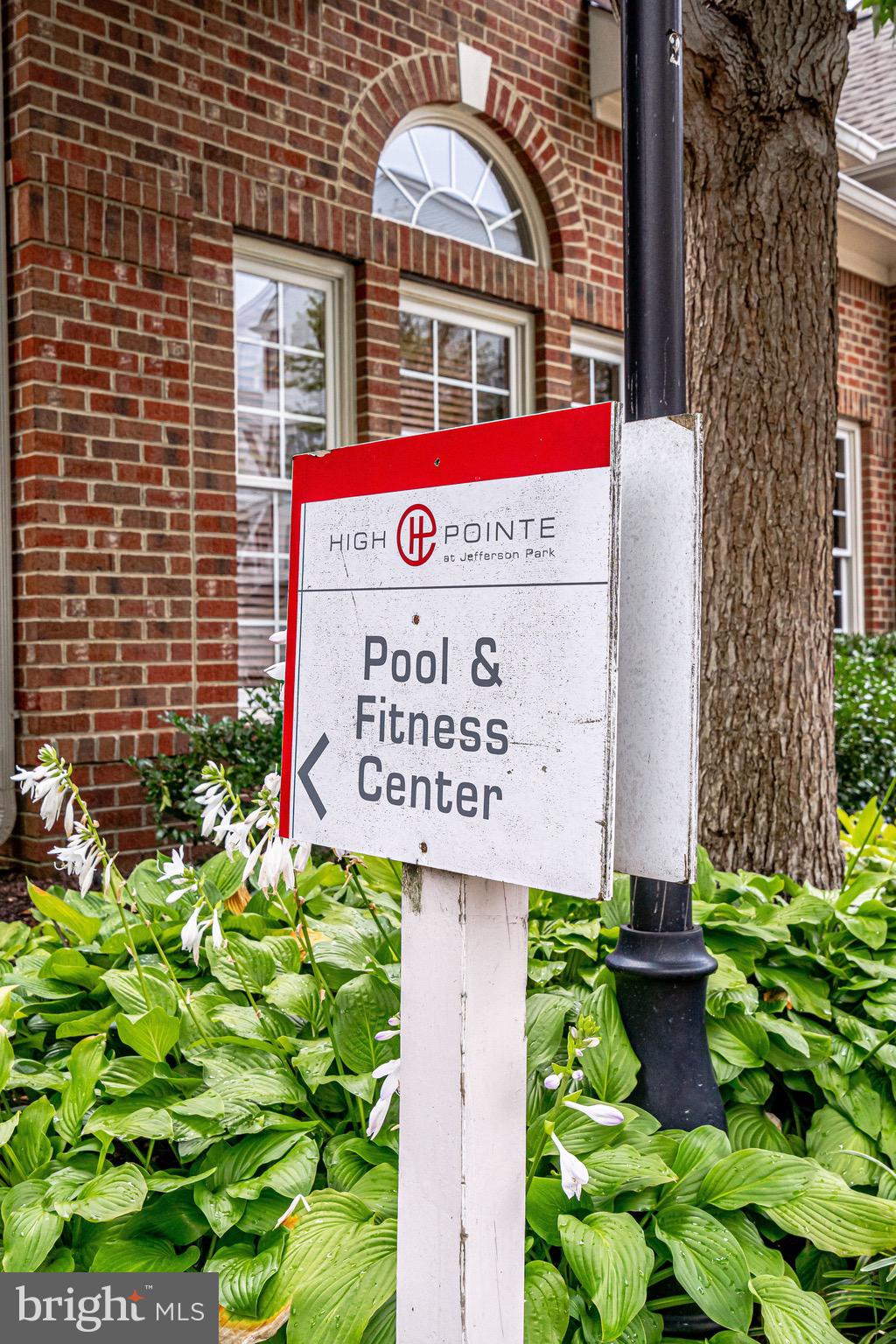 HIGH POINT AT JEFFERSON PARK - Residential
