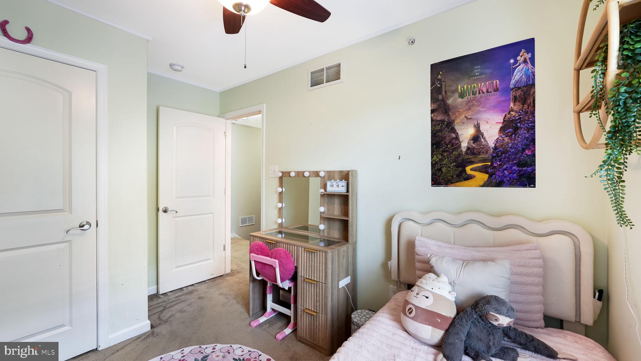 CARRIAGE HILL - Residential