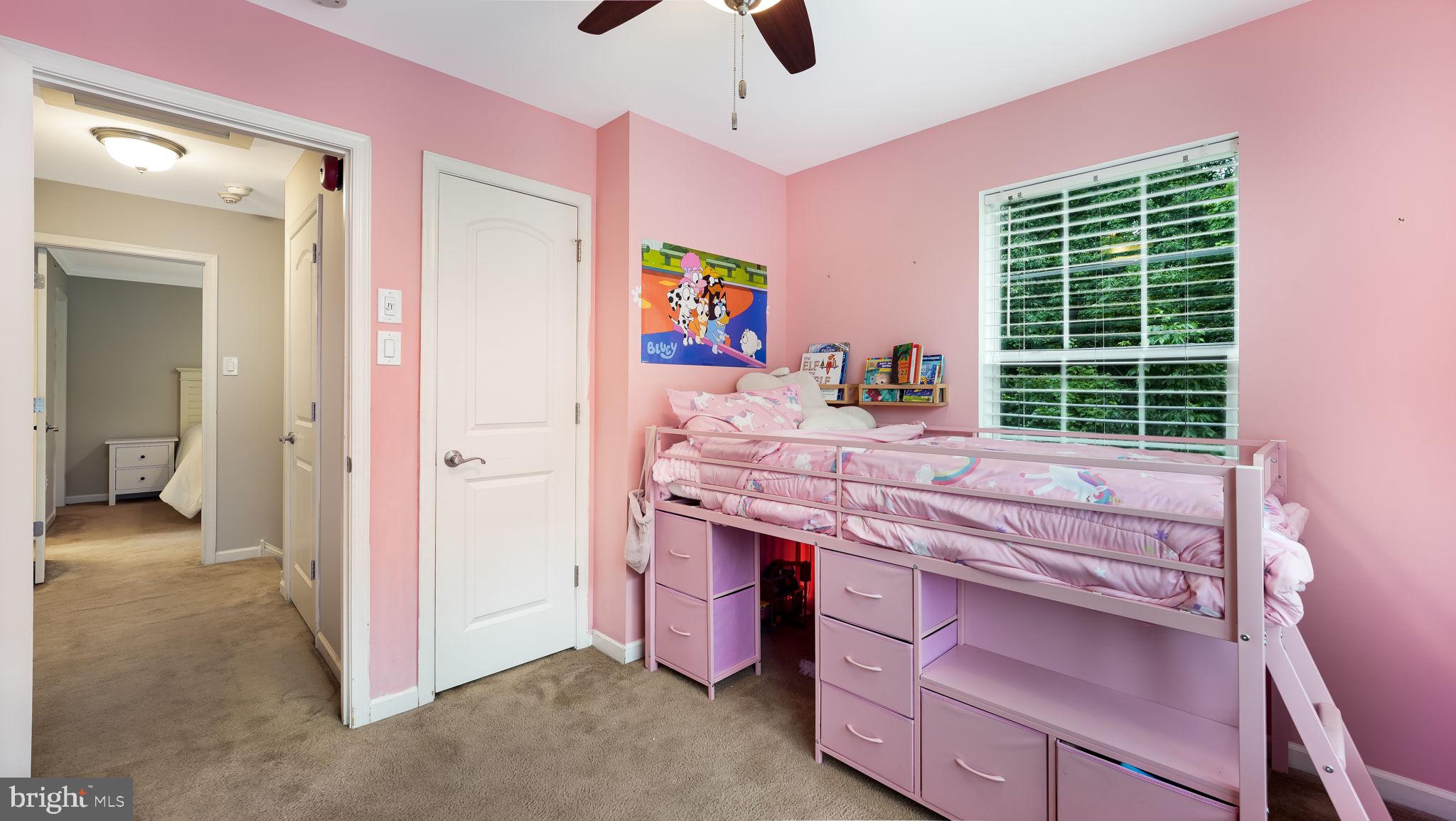 CARRIAGE HILL - Residential