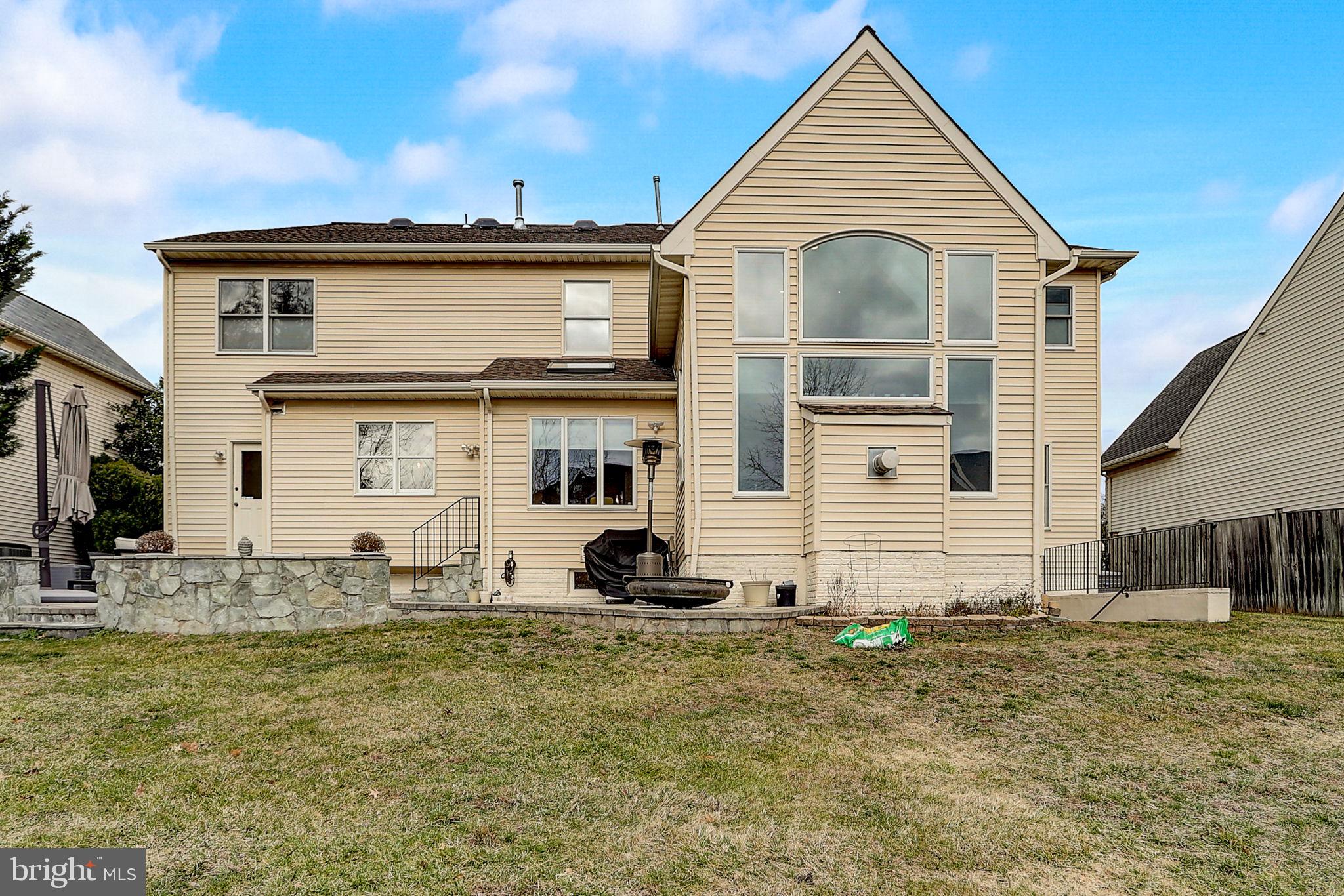 FARMWELL HUNT - Residential