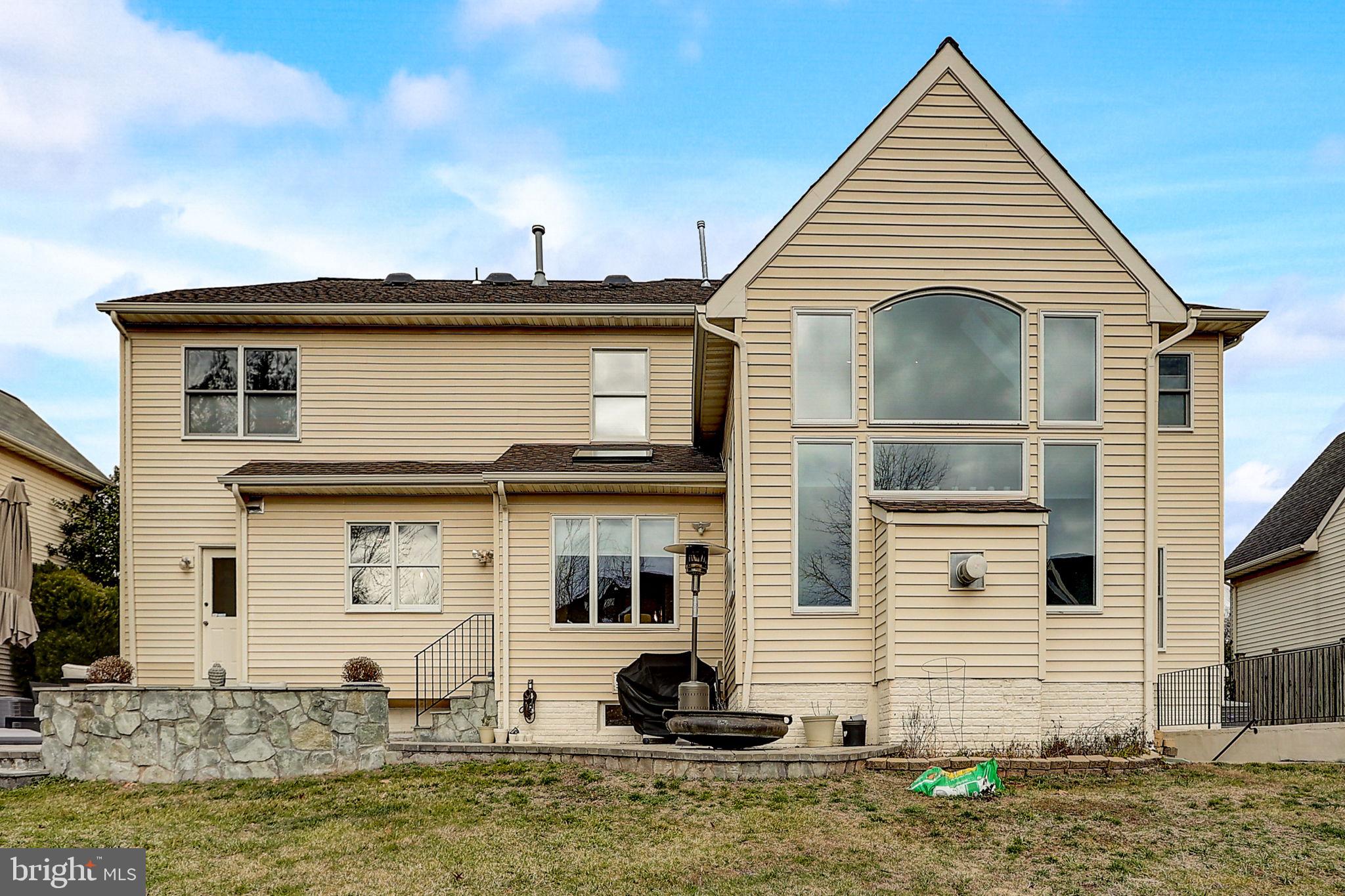 FARMWELL HUNT - Residential