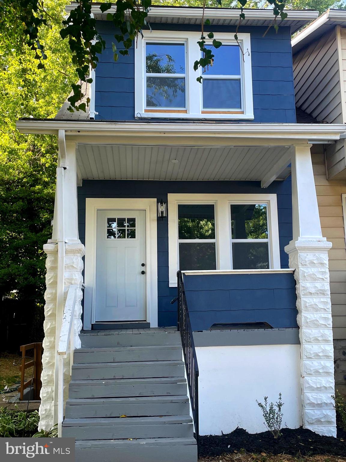 ELMWOOD - Residential
