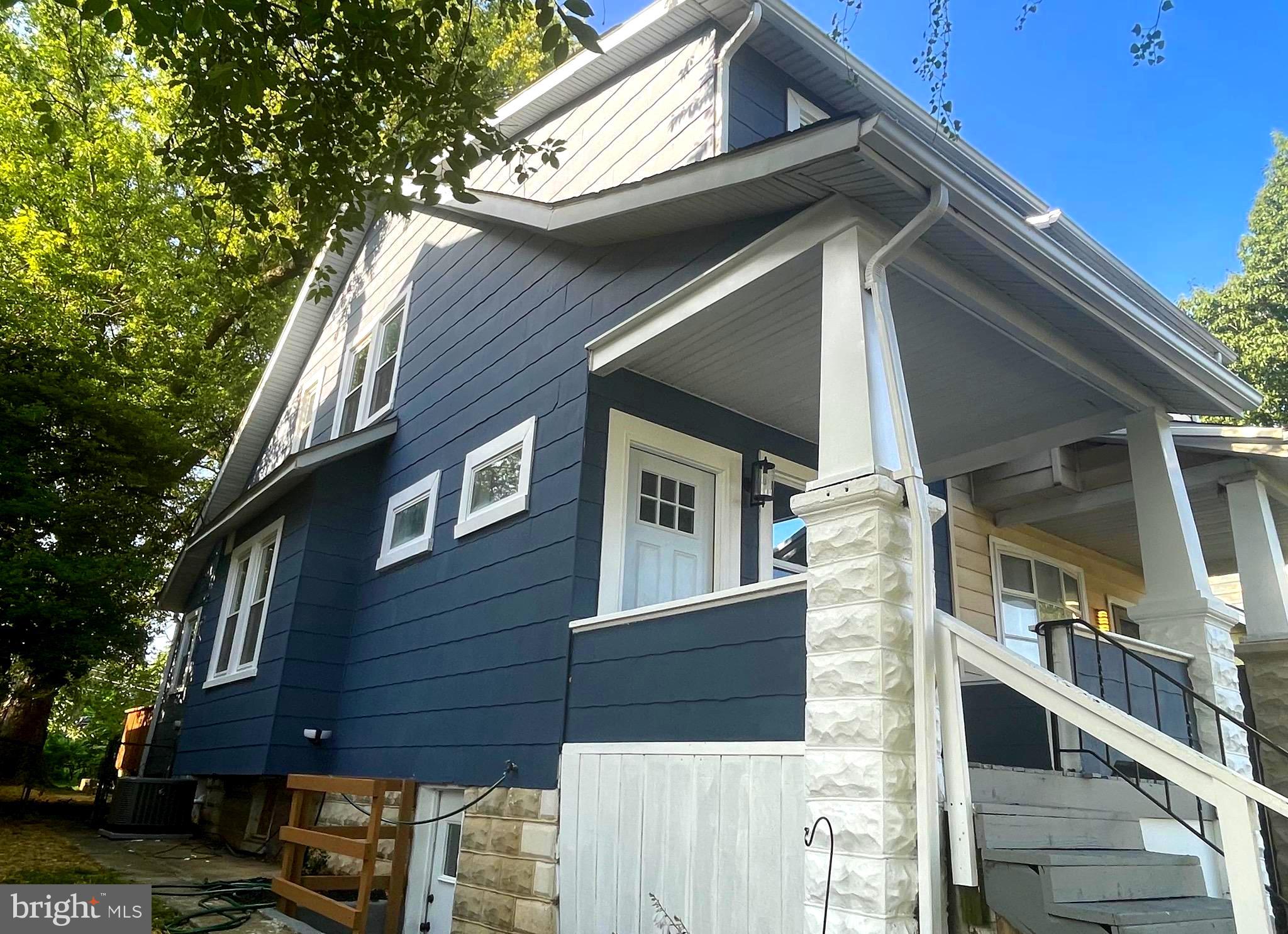 ELMWOOD - Residential