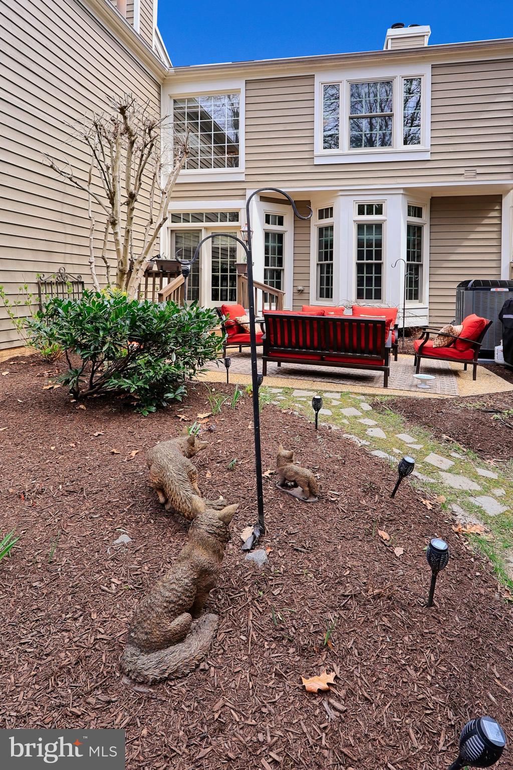 RESTON - Residential