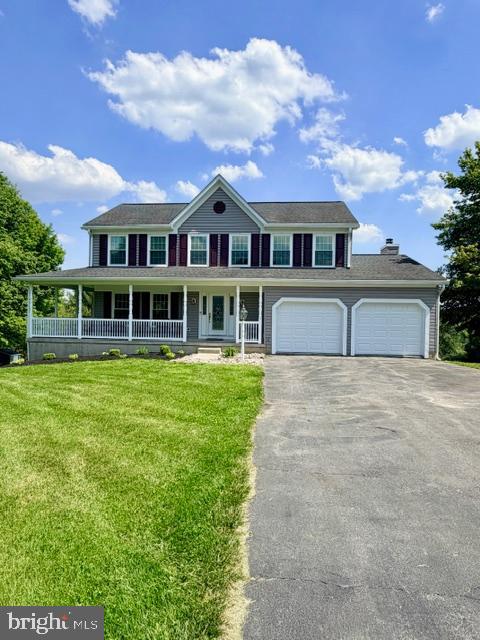 WELCOME HOME! Nestled on a picturesque 1.33-acre cul-de-sac lot in one of Woodstock's most desirable communities, this charming home with 3BR, 2 full BR and a half BR, offers space, comfort, and timeless appeal. Featuring fresh paint throughout the main level, new laminate flooring, recessed lighting, stainless steel appliances, and a cozy fireplace, every detail has been thoughtfully updated. Upstairs you’ll find a foyer balcony, the spacious owner's suite includes a walk-in closet, private en-suite spa-like bath with a scenic view, a soaking jacuzzi tub and a walk-in shower combo with double vanities. The two additional generously sized bedrooms with large closets and 2.5 bathrooms provide plenty of room for family and guests. The unfinished lower level offers the potential for a fourth bedroom, home office, or recreation space. Enjoy abundant natural light throughout, a two-car garage with new garage doors, a long driveway with ample parking, and a washer and dryer that convey. There’s an abundance of outdoor space and open usable land with a shed for entertainment purposes. A perfect blend of luxury, functionality, and charm in a highly sought-after location. Schedule your tour today!