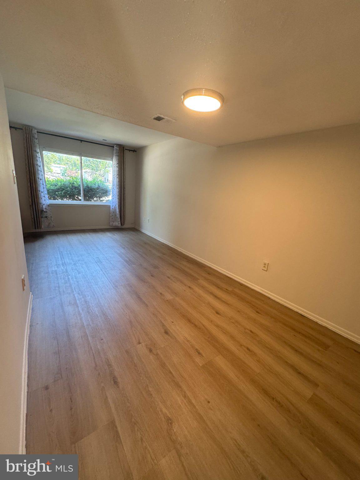 DISCOVERY - Residential