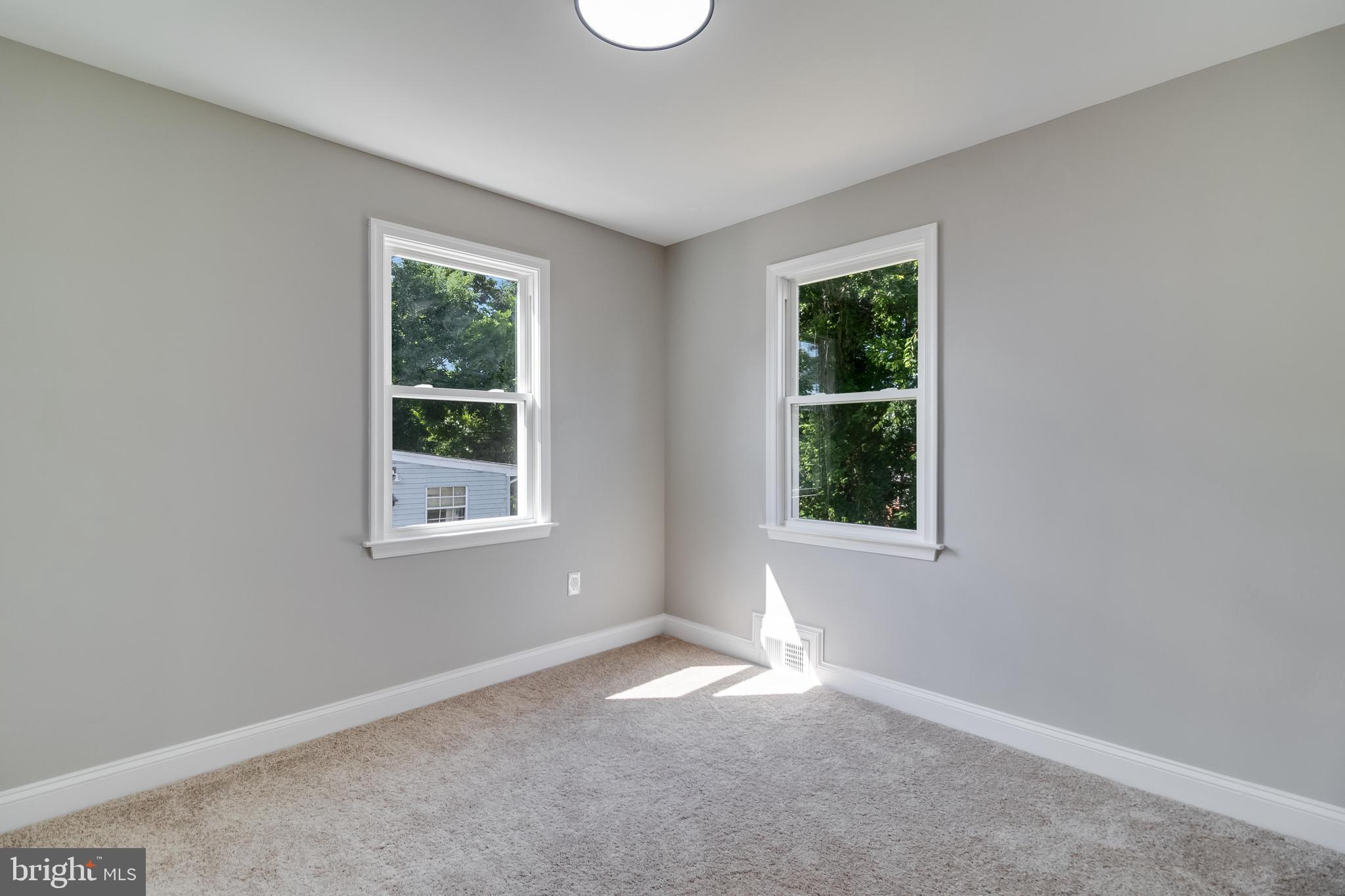 FOREST HEIGHTS - Residential