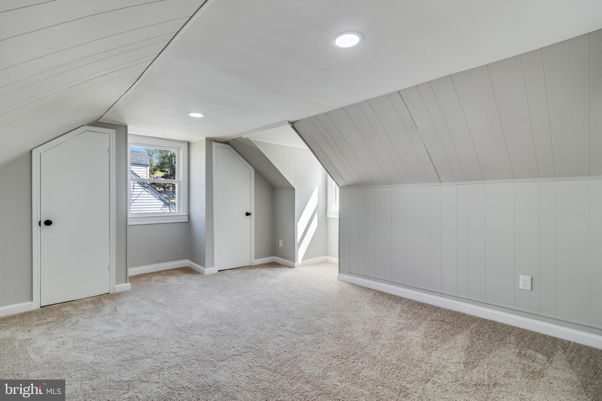 FOREST HEIGHTS - Residential