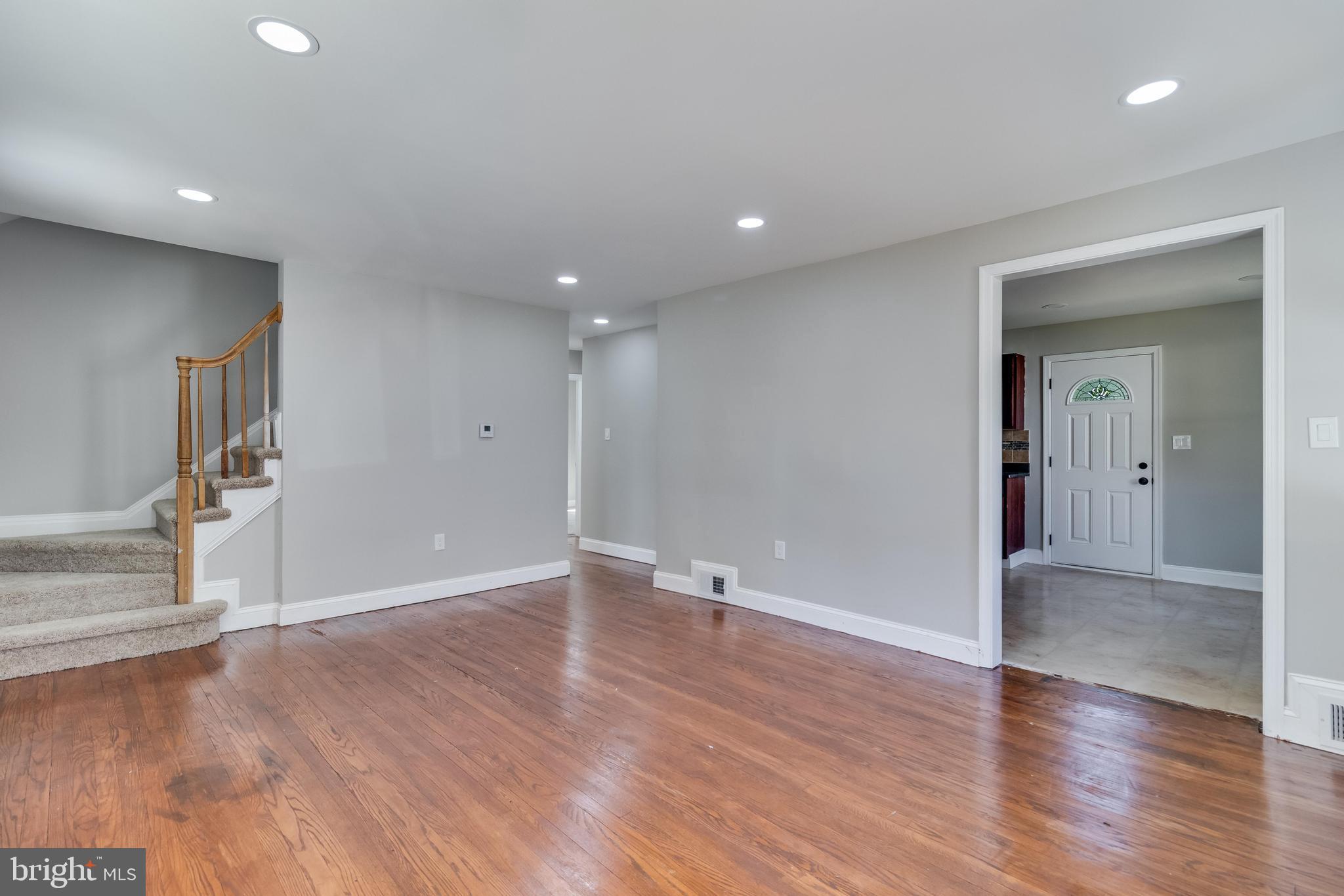 FOREST HEIGHTS - Residential