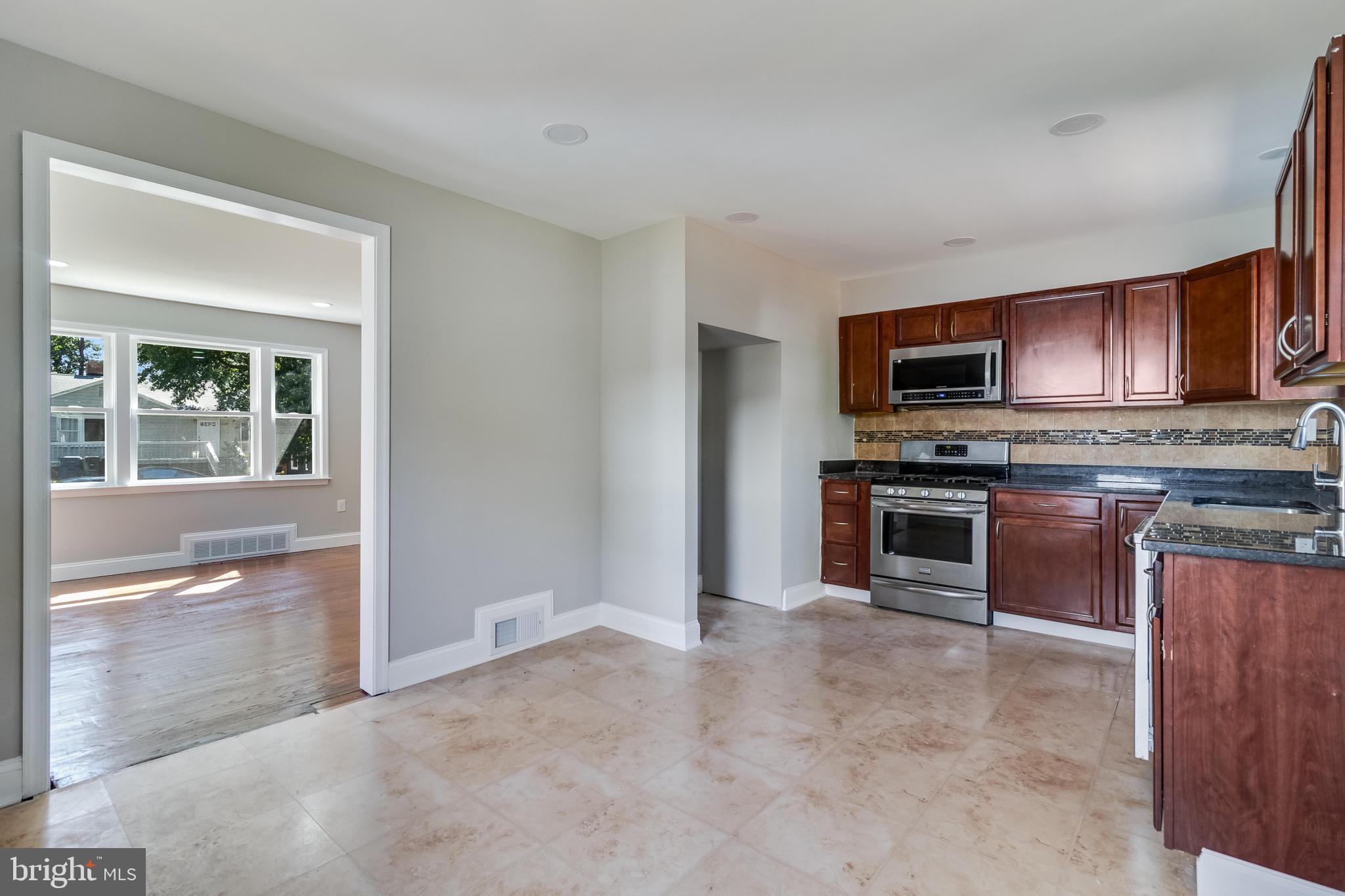 FOREST HEIGHTS - Residential