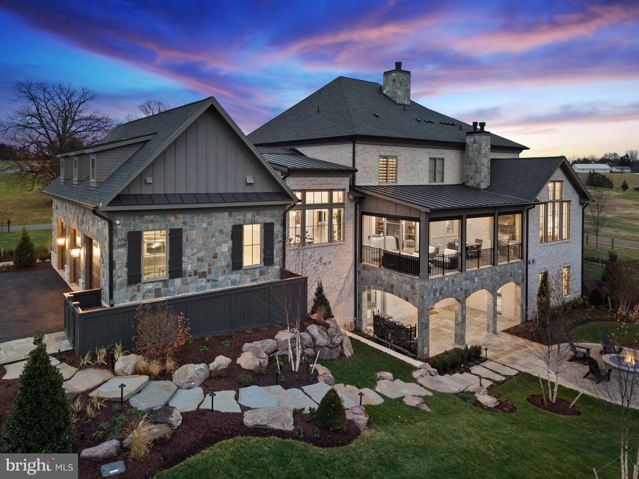 ESTATES @ CREIGHTON FARM - Residential