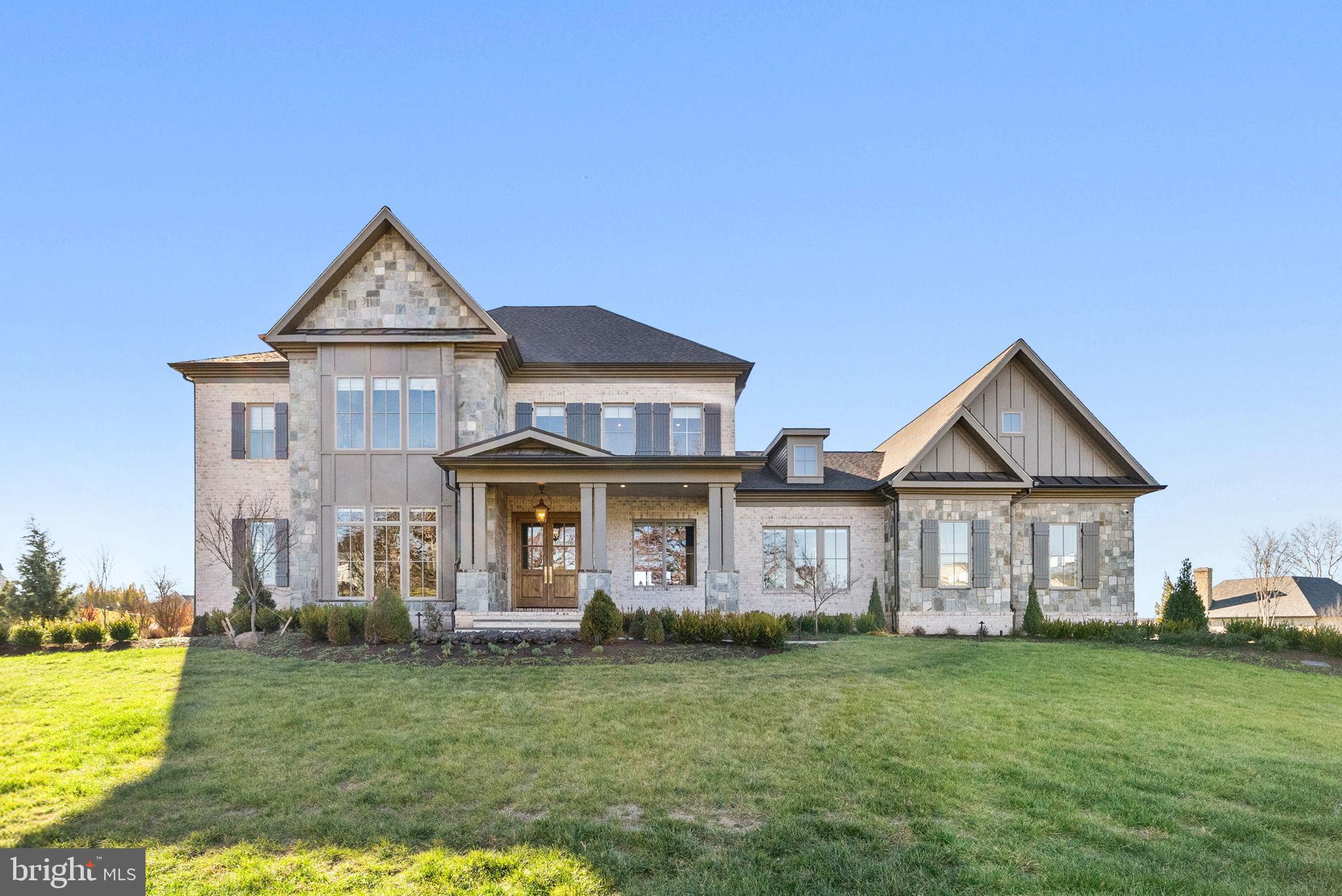 ESTATES @ CREIGHTON FARM - Residential