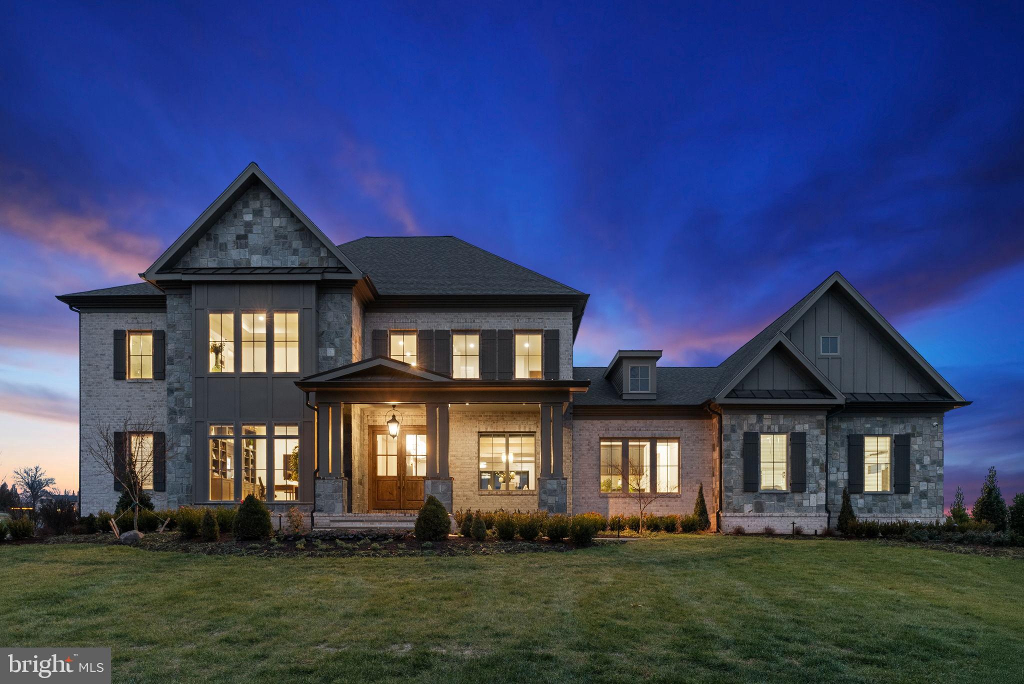 ESTATES @ CREIGHTON FARM - Residential