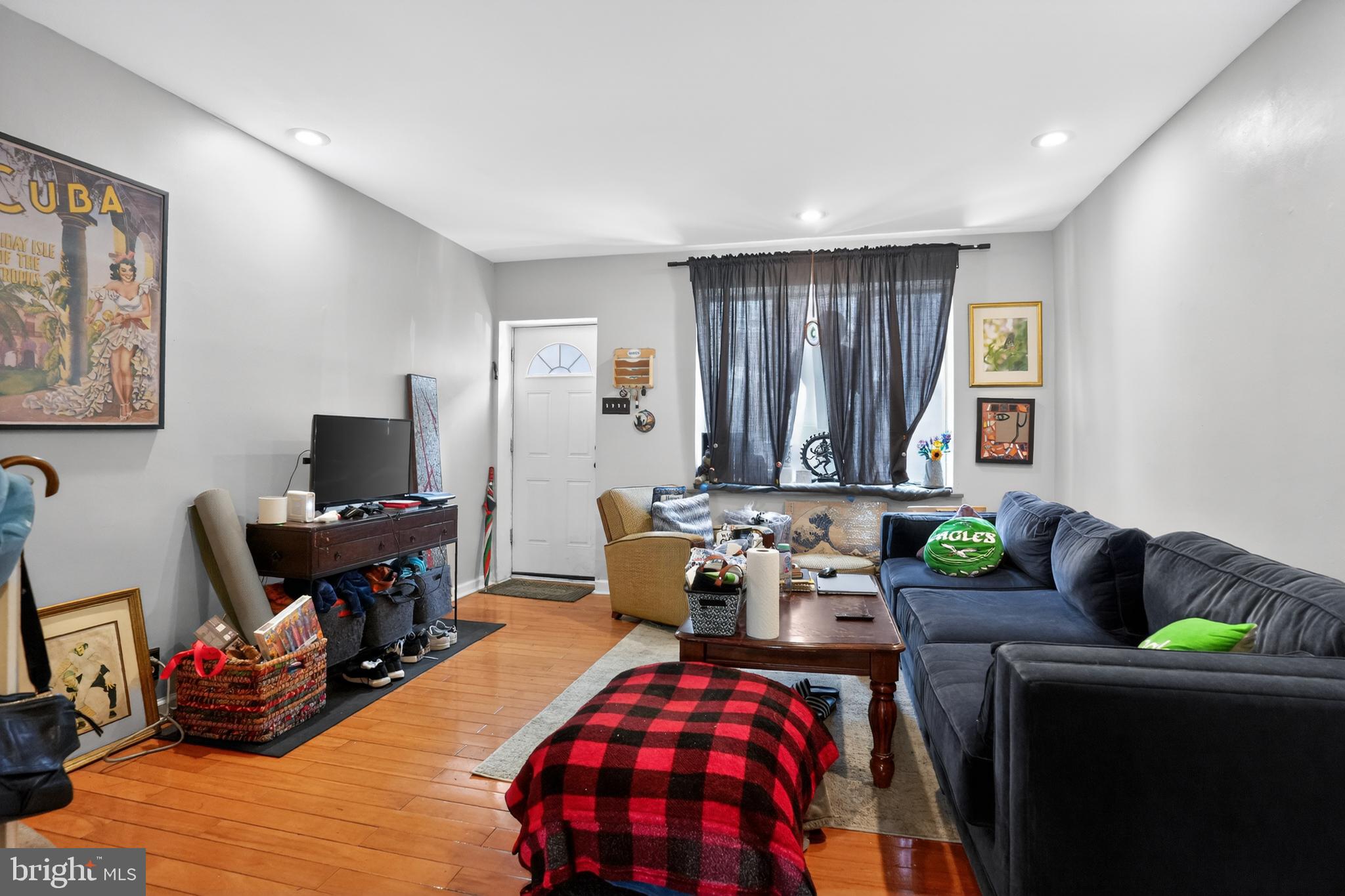 LOWER MOYAMENSING - Residential