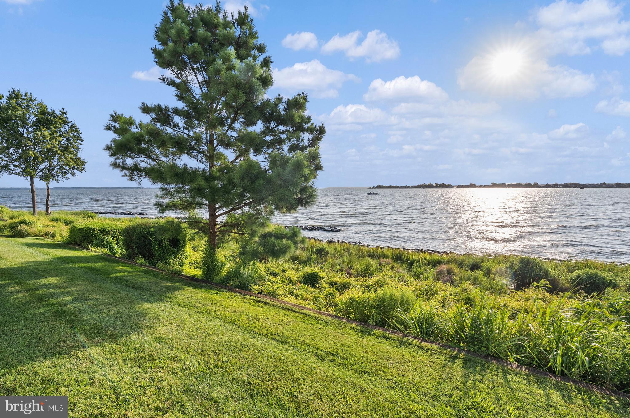 NARROWS POINTE - Residential