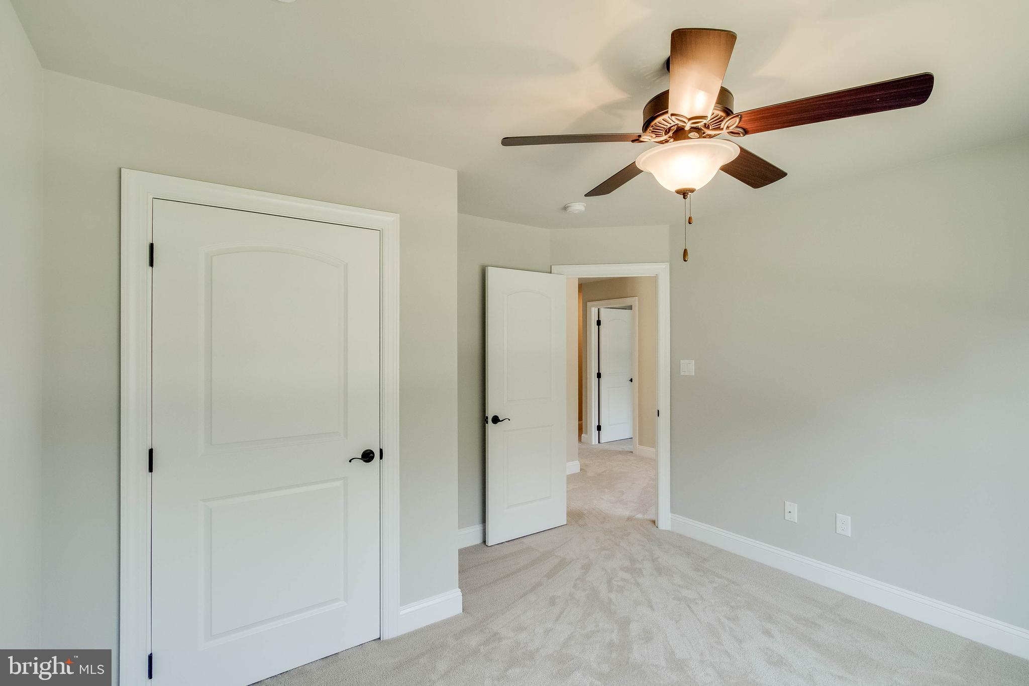 MIMOSA ADDITION TO MT CARMEL WOODS SUB - Residential