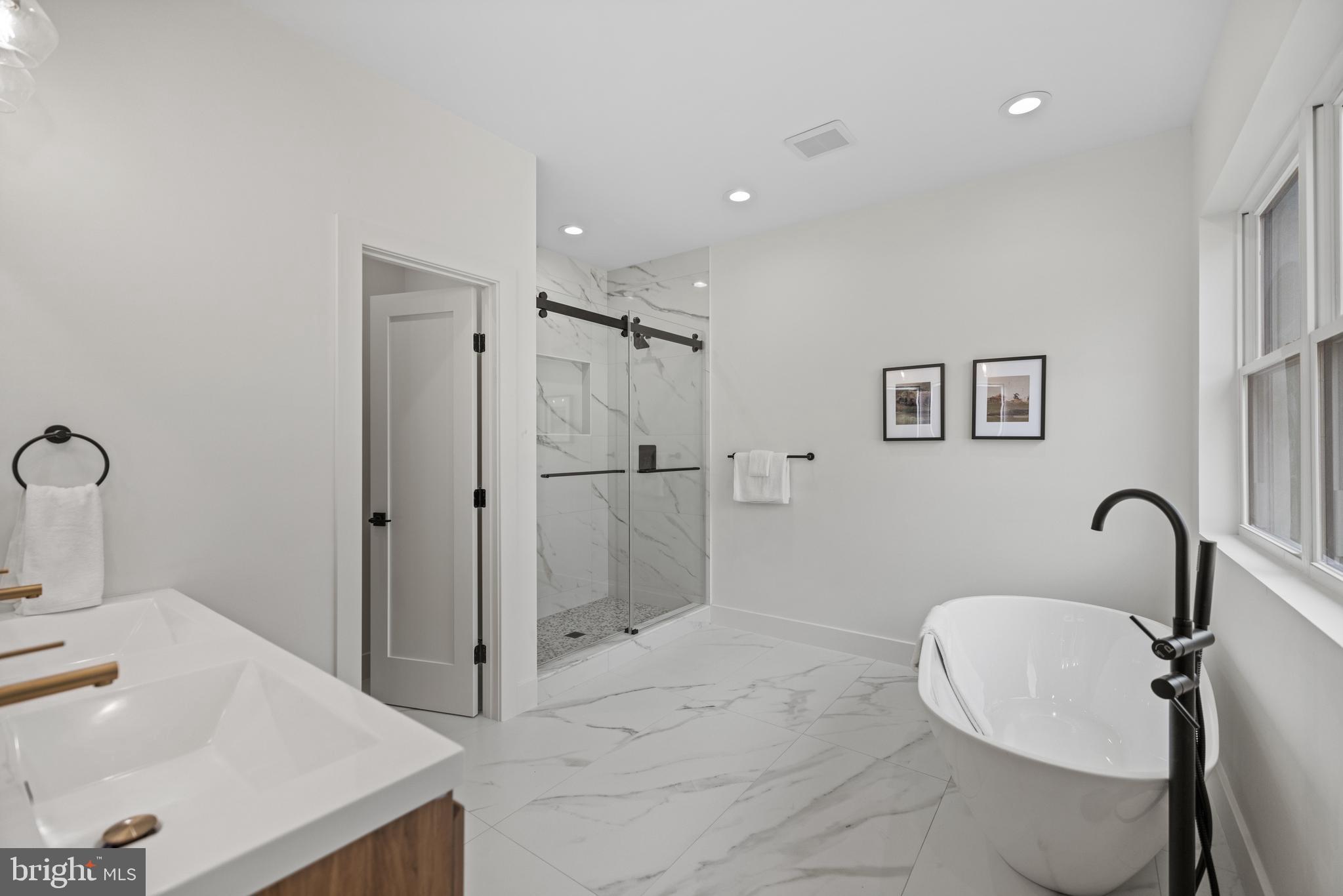 ALNOR HEIGHTS - Residential