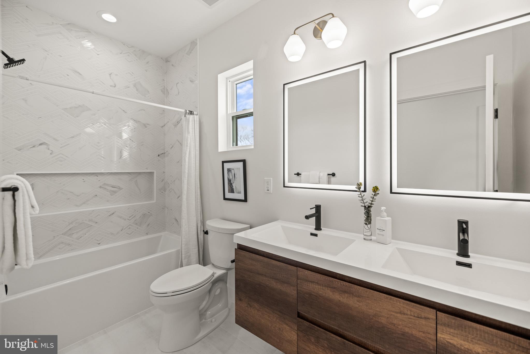ALNOR HEIGHTS - Residential