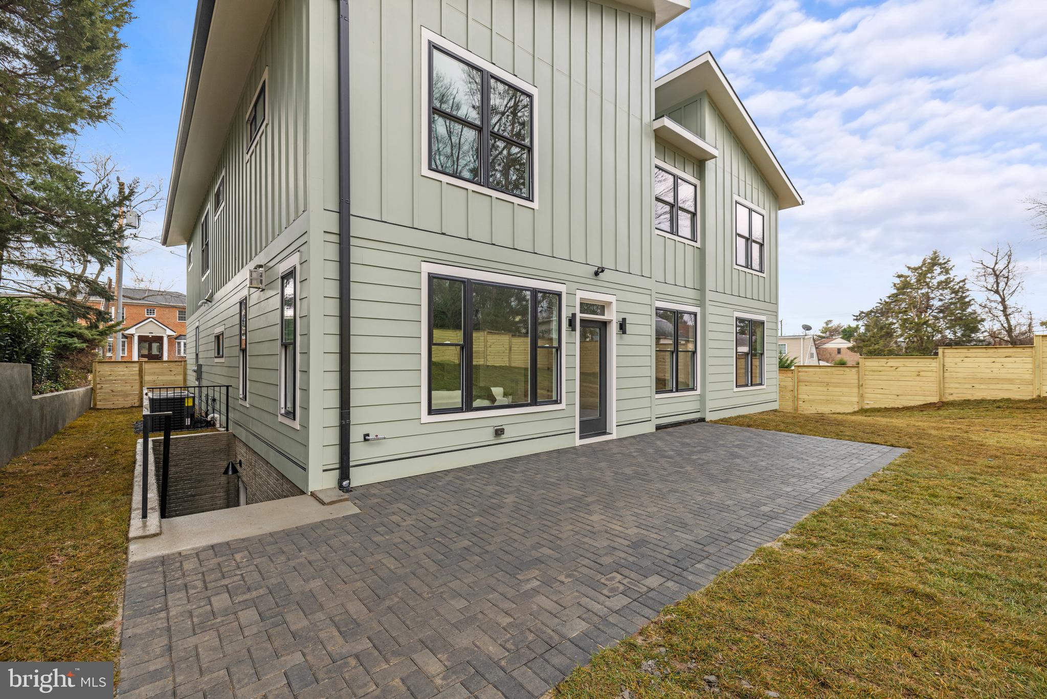 ALNOR HEIGHTS - Residential