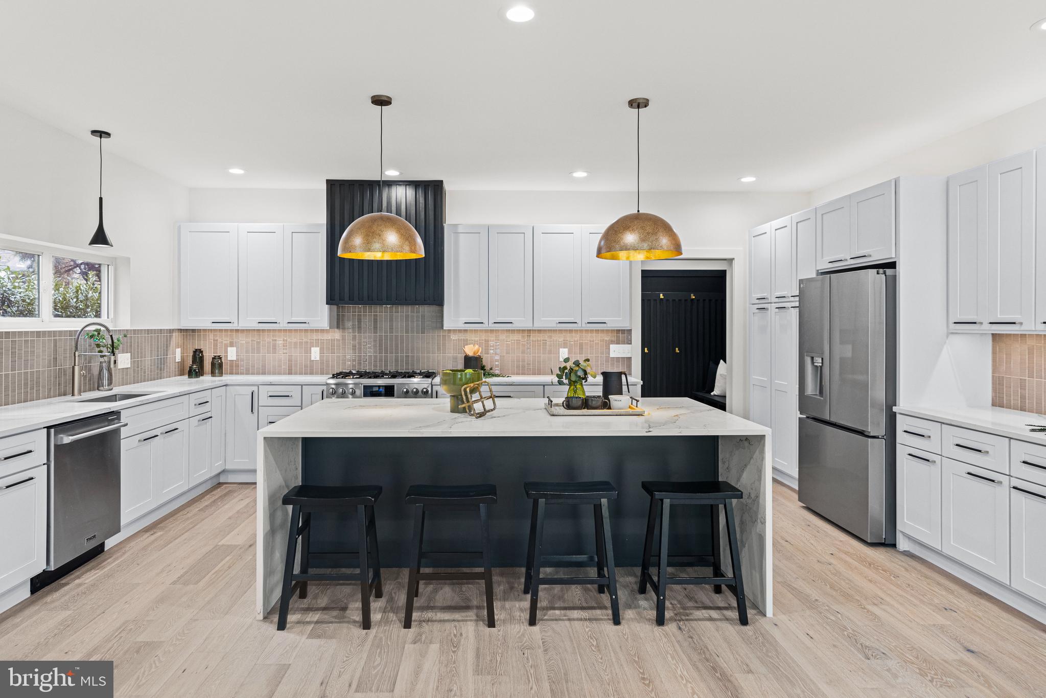 ALNOR HEIGHTS - Residential