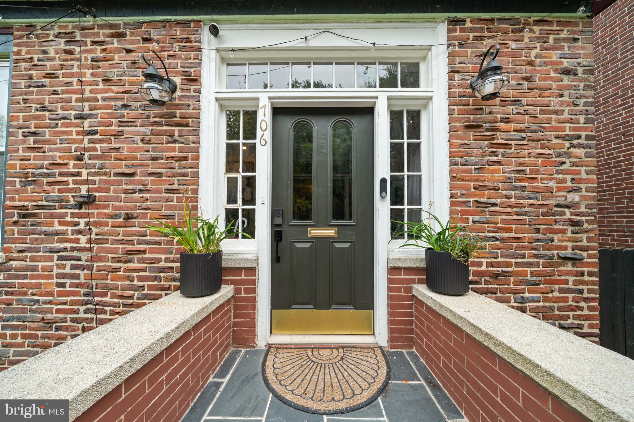 COOL SPRING - Residential