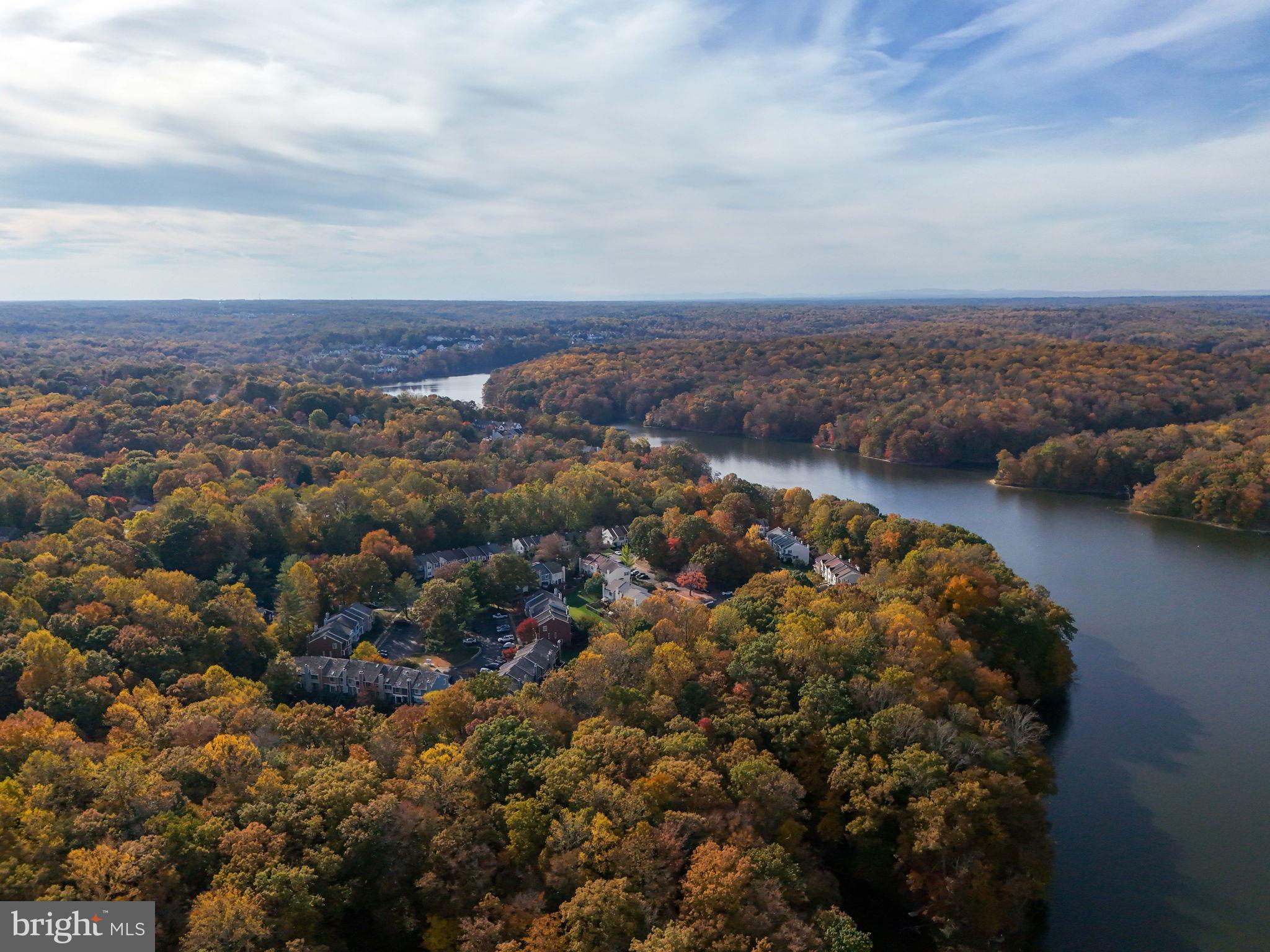 LAKE RIDGE - Residential