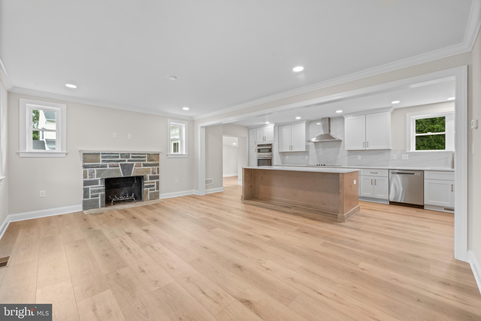 GULPH MILLS VIL - Residential