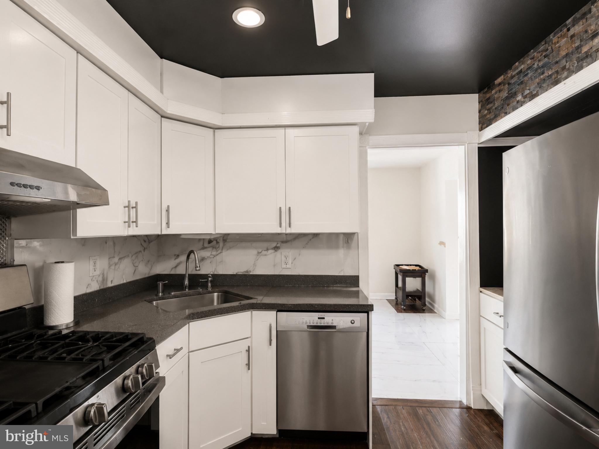 HILLCREST GARDENS - Residential