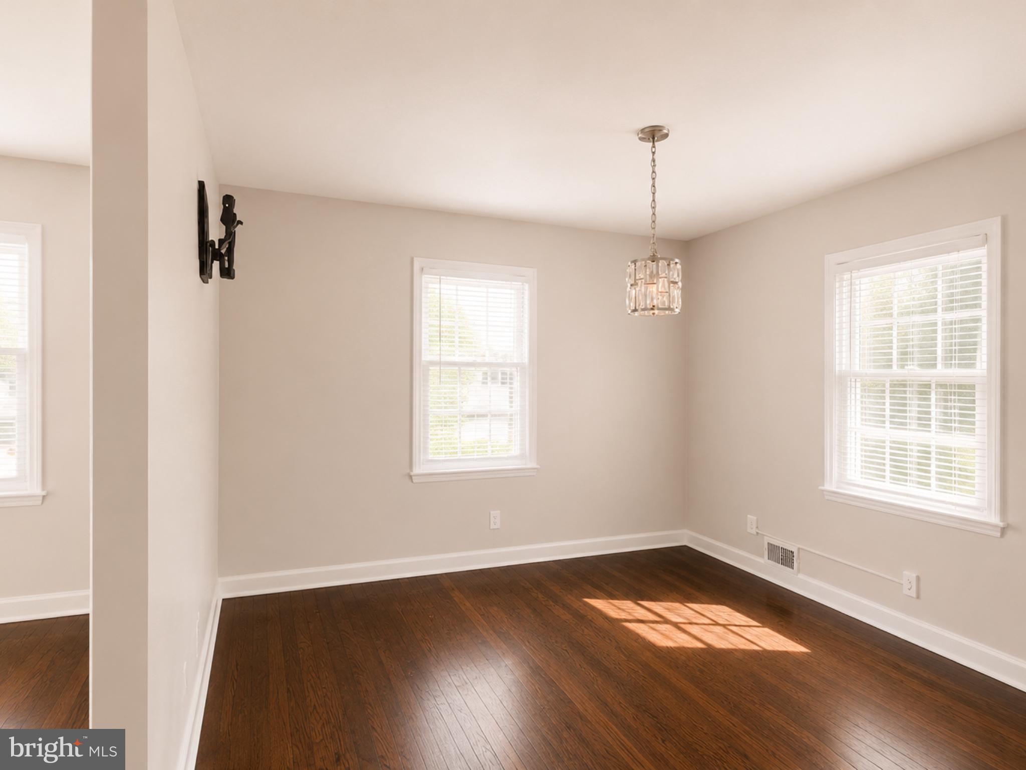 HILLCREST GARDENS - Residential