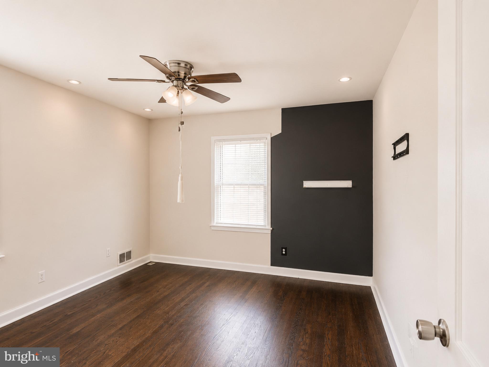 HILLCREST GARDENS - Residential
