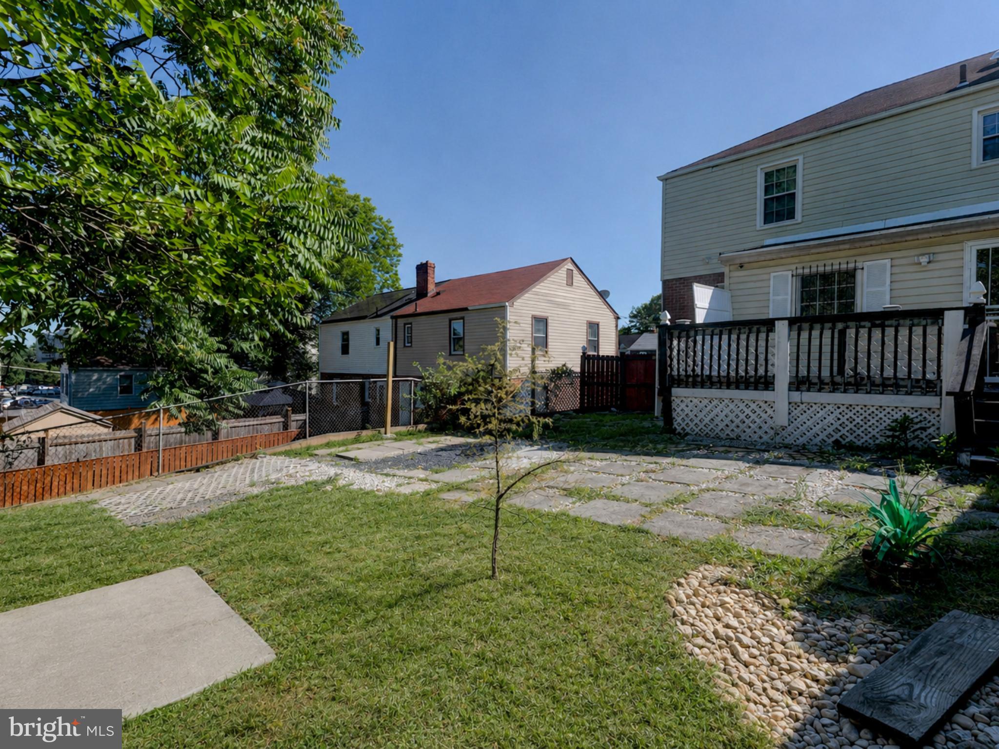 HILLCREST GARDENS - Residential