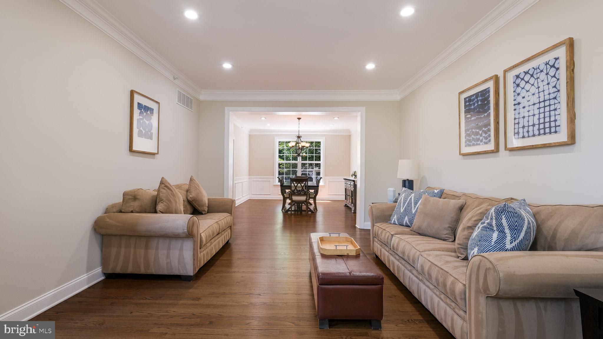 DEVONSHIRE ESTATES - Residential
