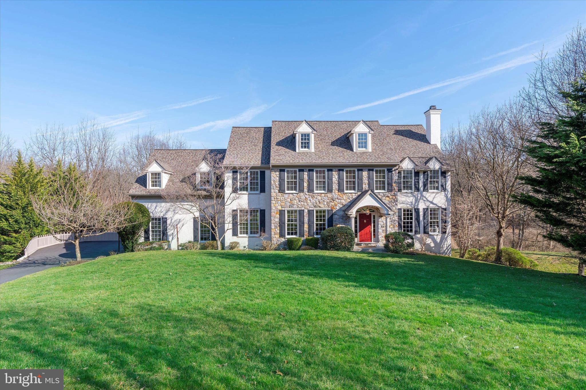HAMILTON PLACE - Residential