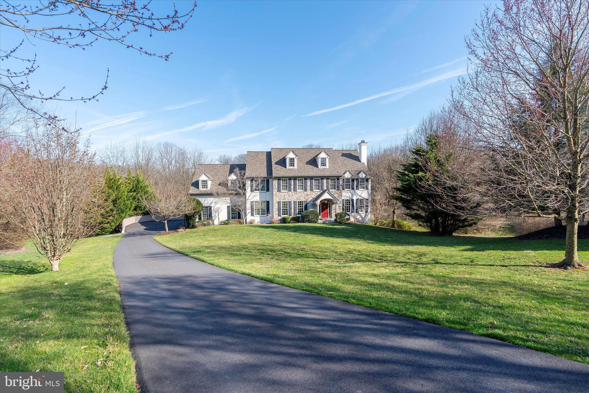 HAMILTON PLACE - Residential