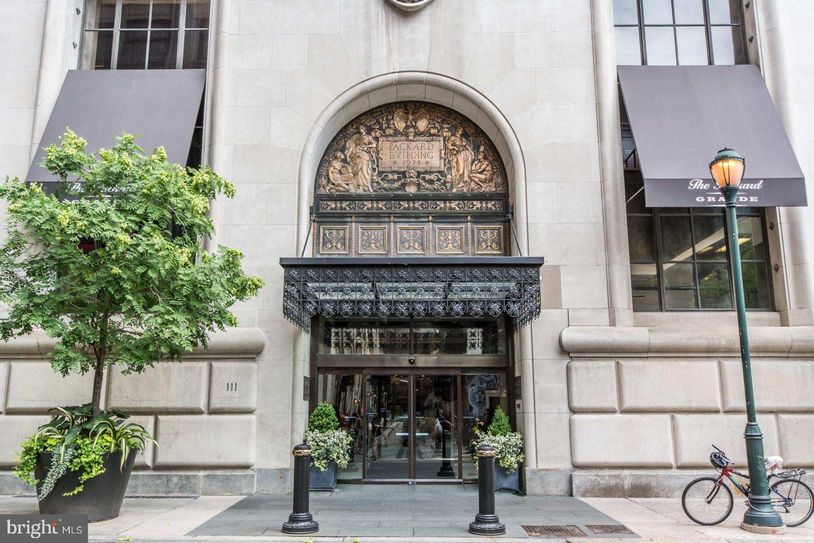 AVENUE OF THE ARTS - Residential