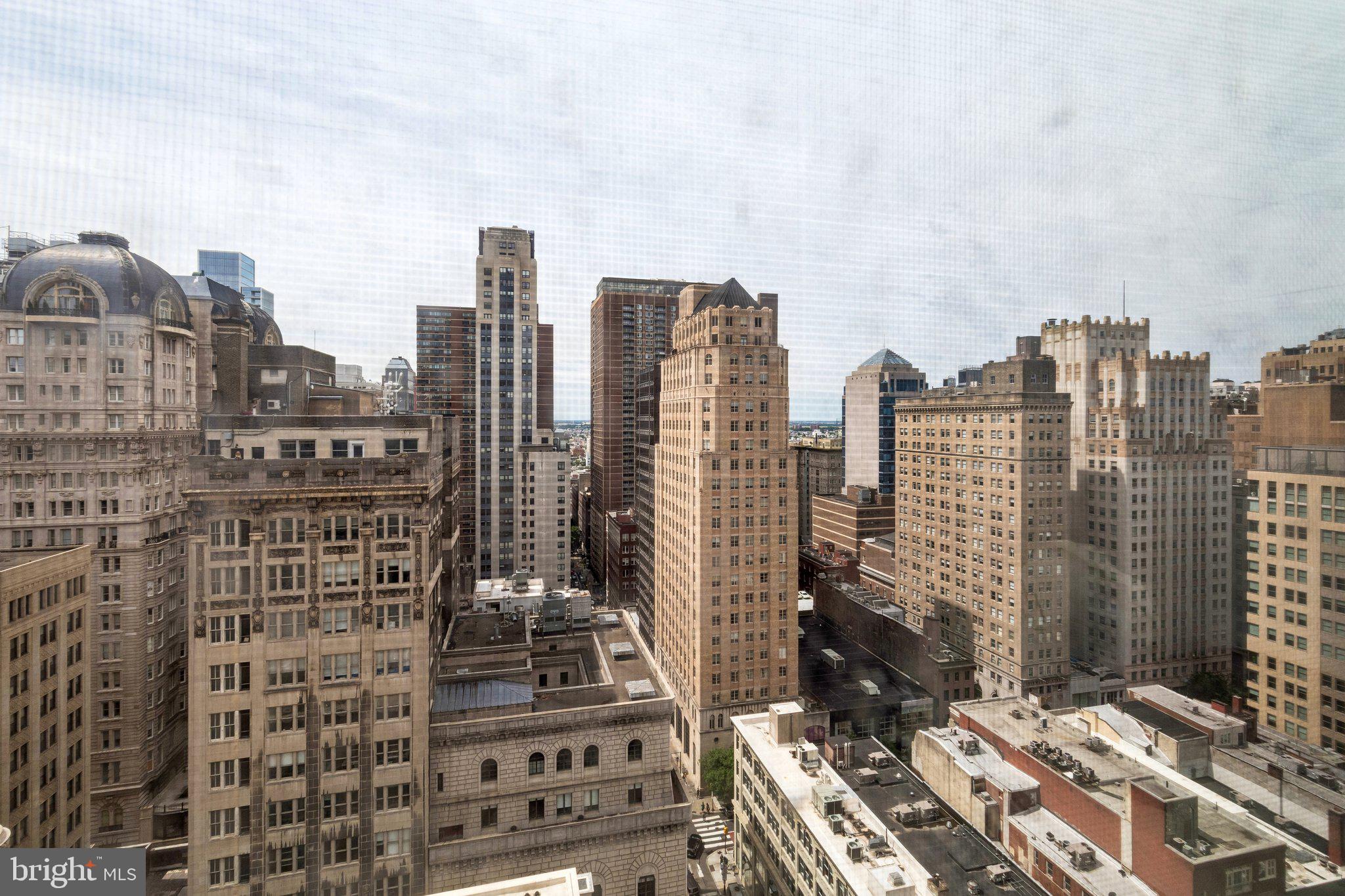 AVENUE OF THE ARTS - Residential