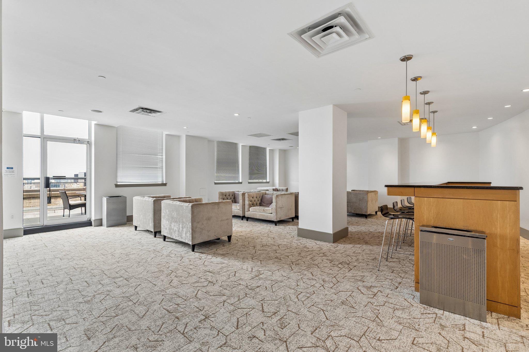 AVENUE OF THE ARTS - Residential