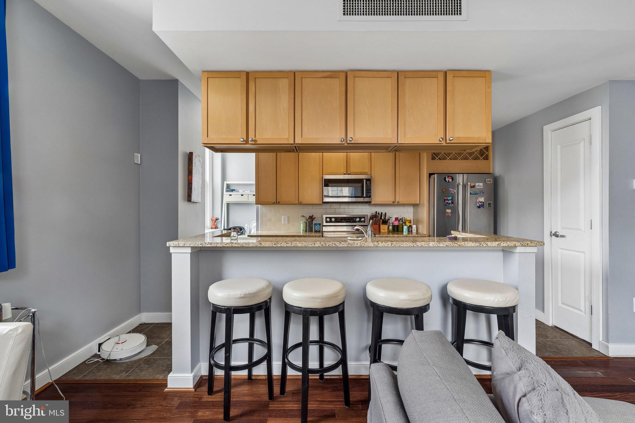 AVENUE OF THE ARTS - Residential