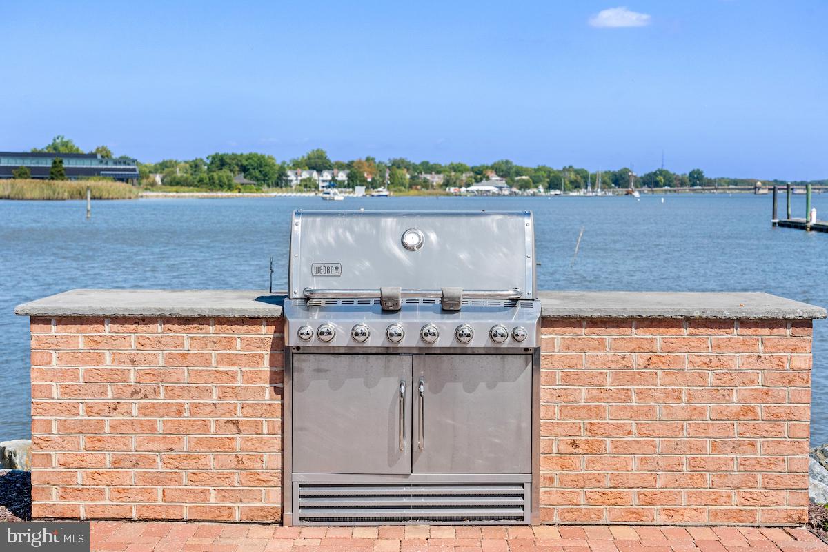CHESTER RIVER LANDING - Commercial Sale