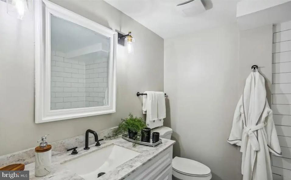TAKOMA PARK - Residential Lease