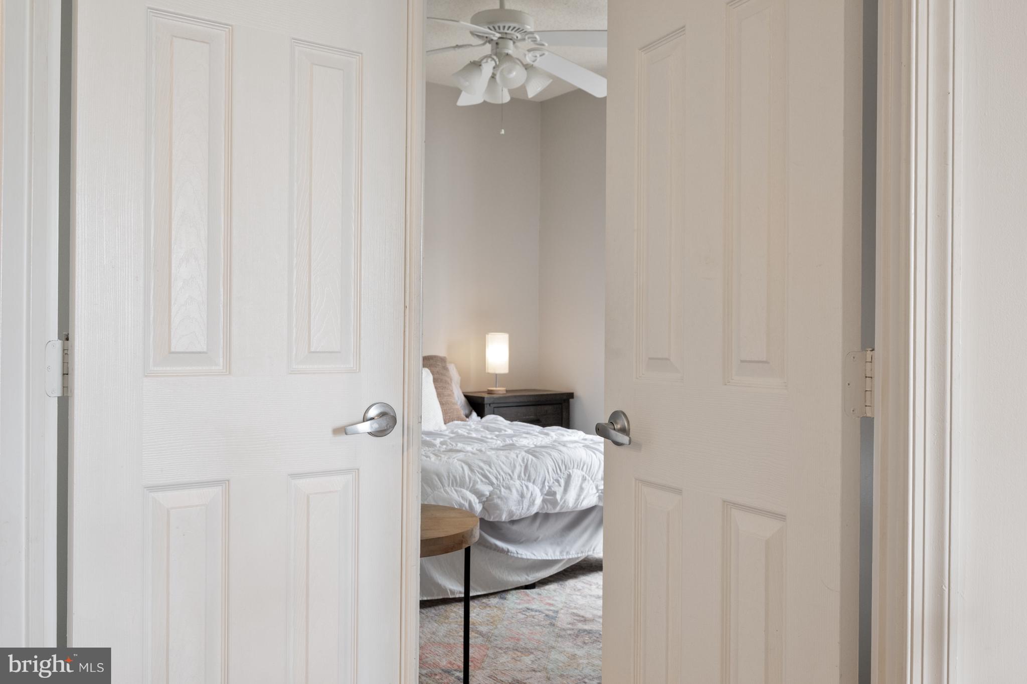 RESTON - Residential Lease