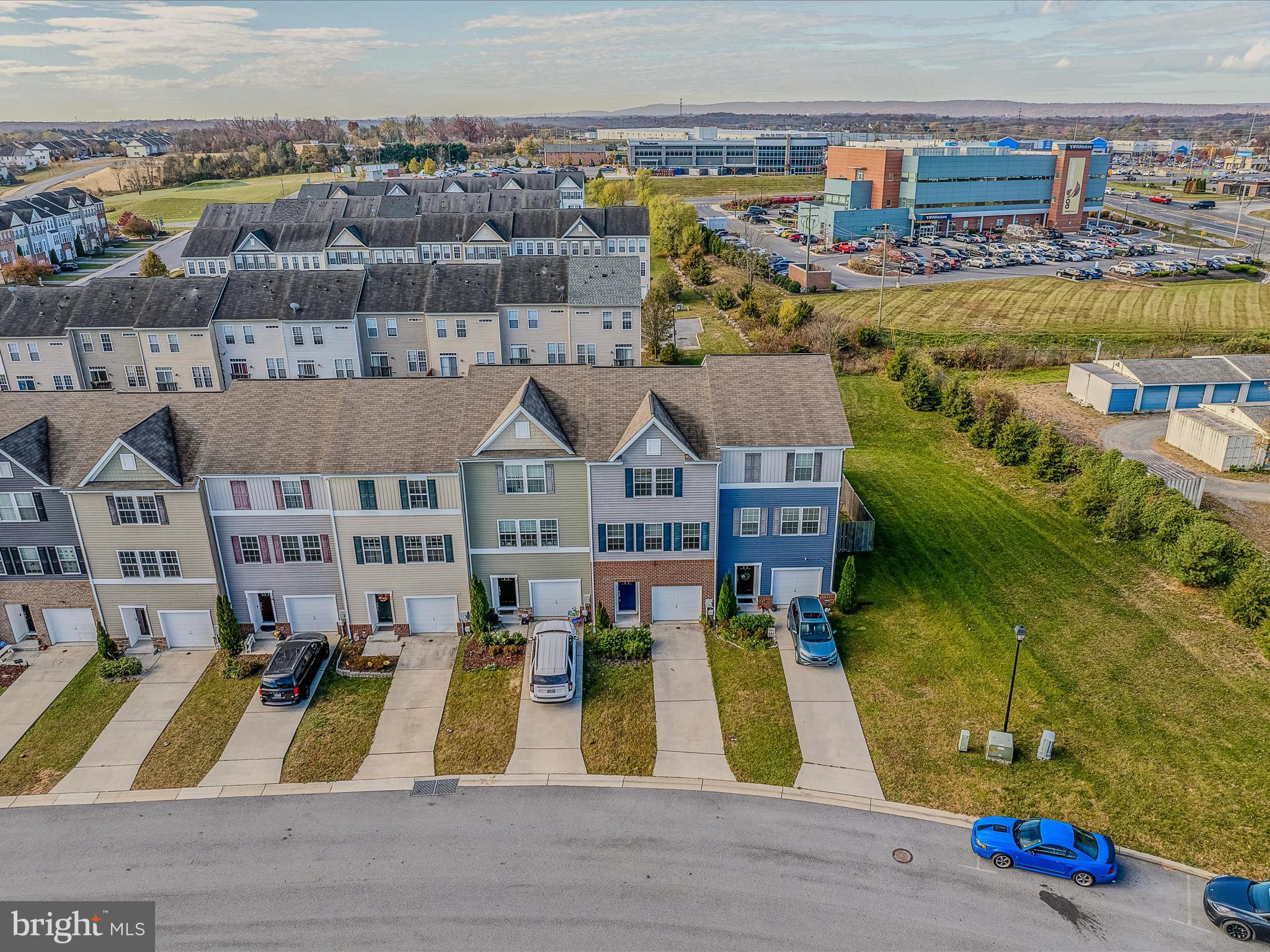 BERKELEY RIDGE - Residential