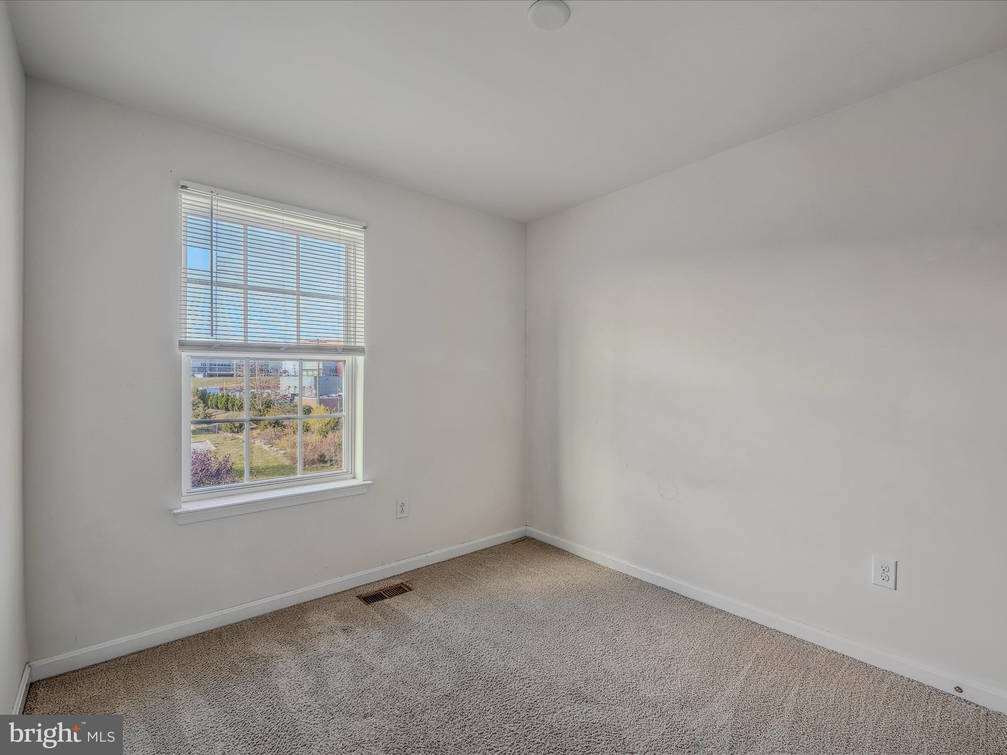 BERKELEY RIDGE - Residential