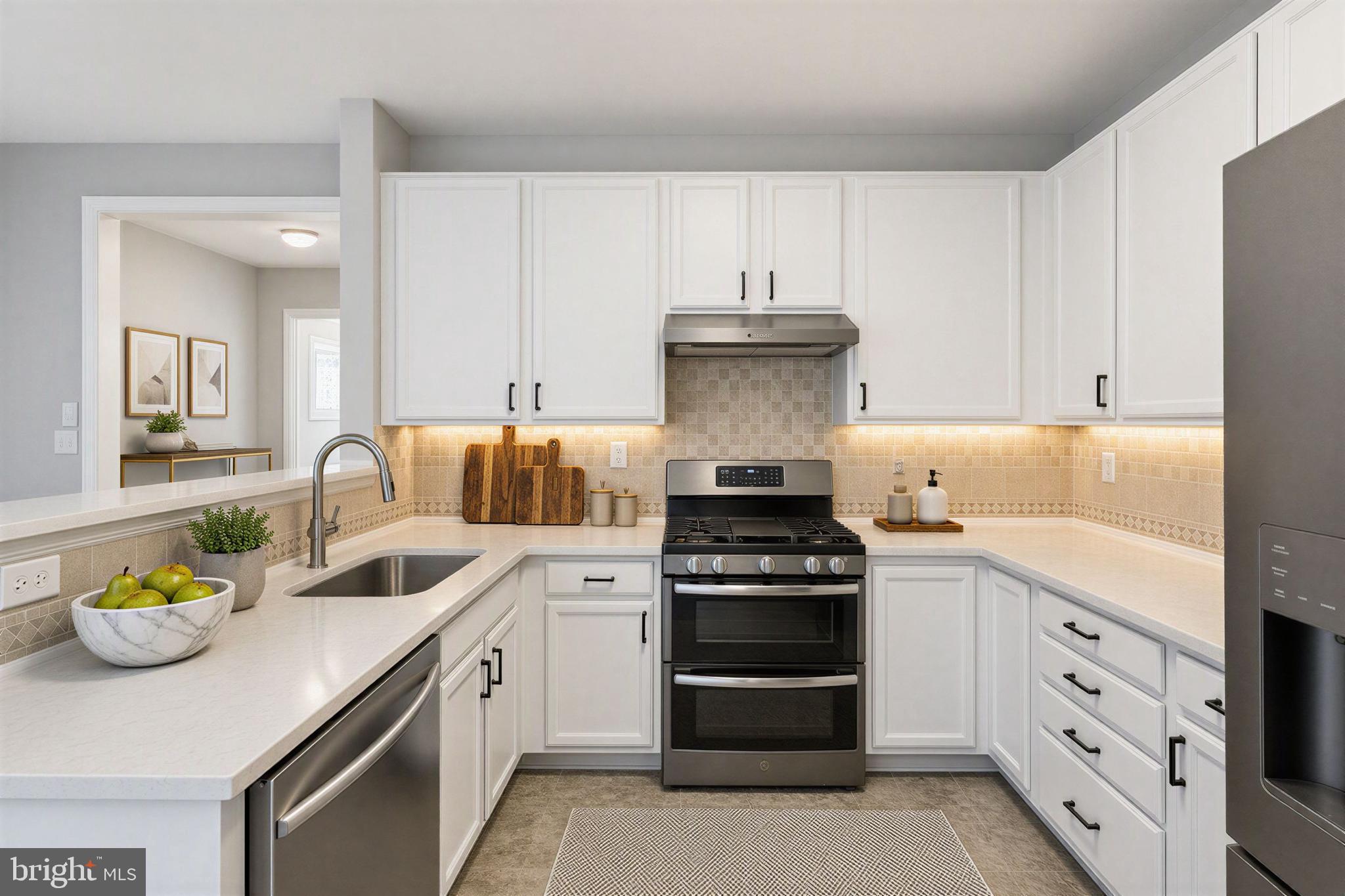 RUSSETT CENTER S - Residential