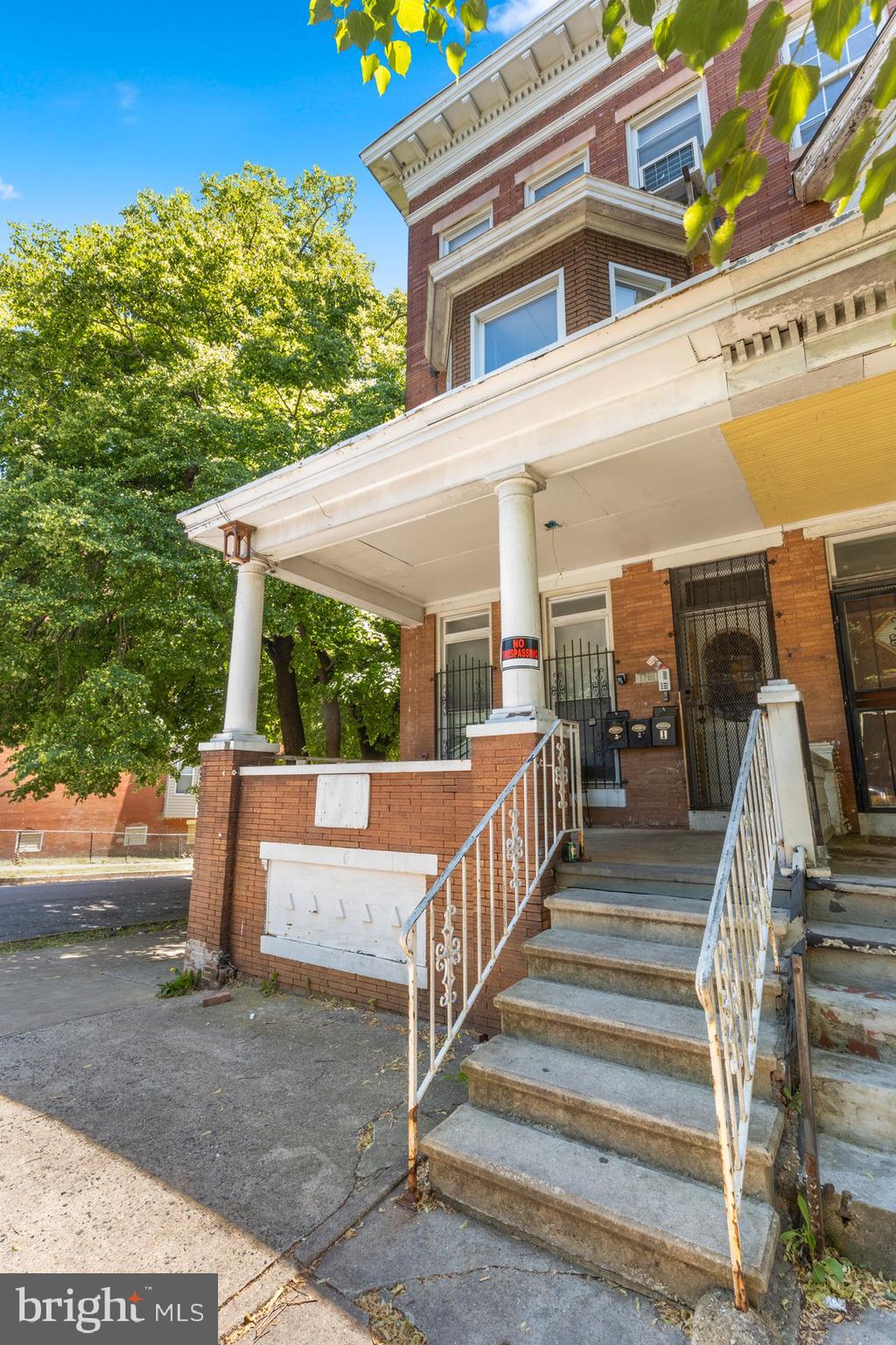WEST BALTIMORE - Residential