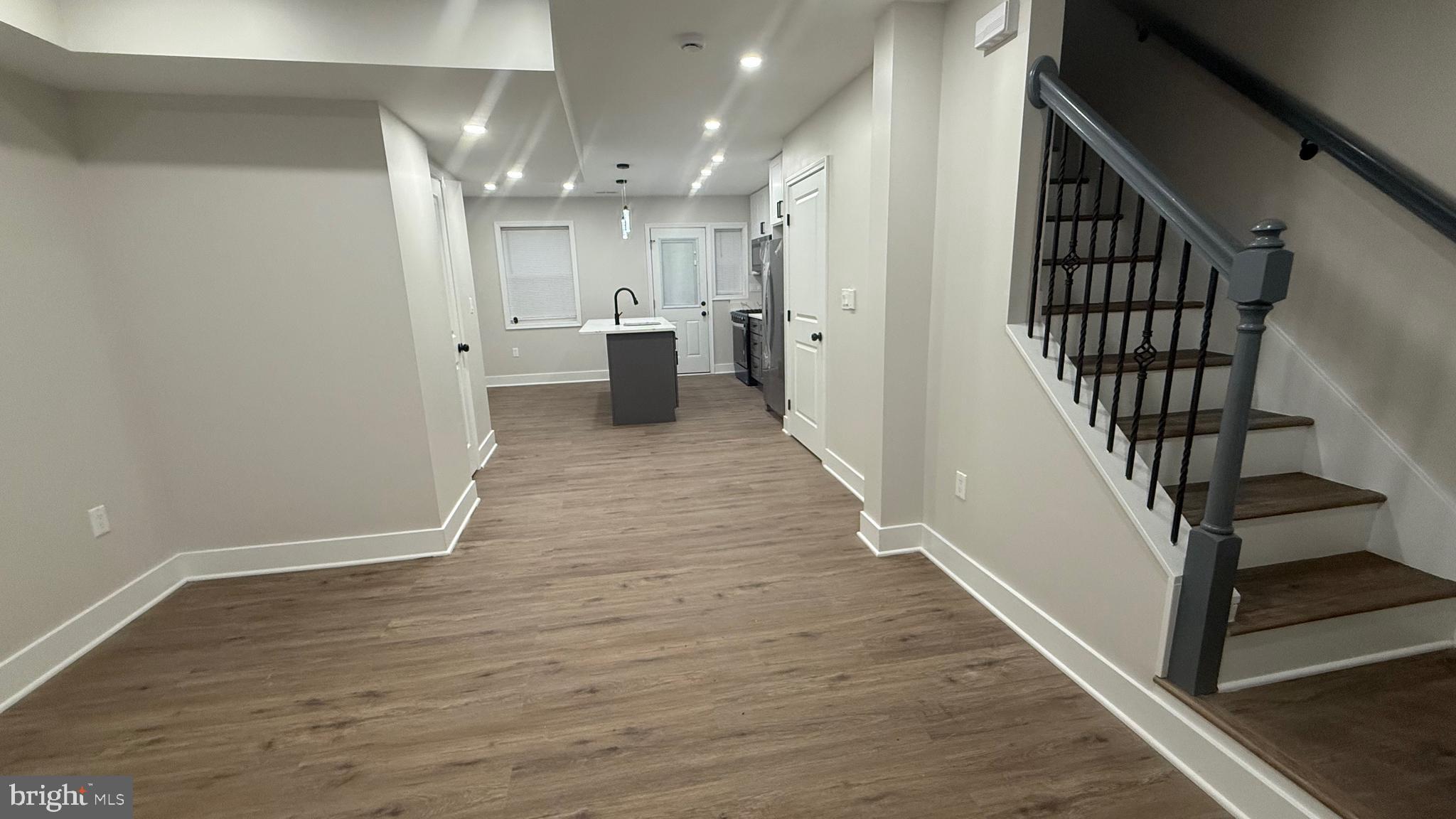 EDMONDSON VILLAGE - Residential Lease